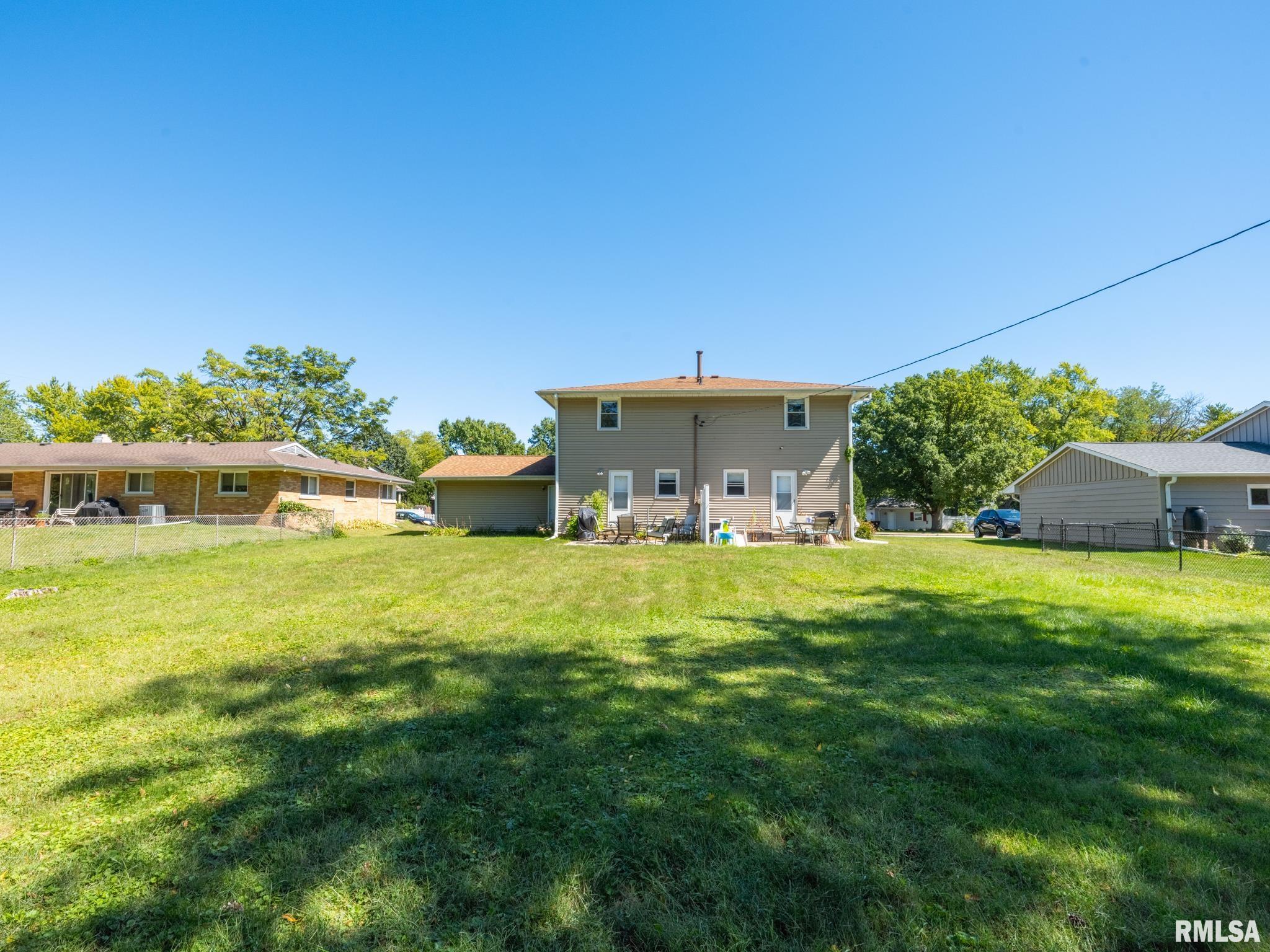 6923 North Saint Marys Road Peoria, IL 61614 - Photo 14 of 66