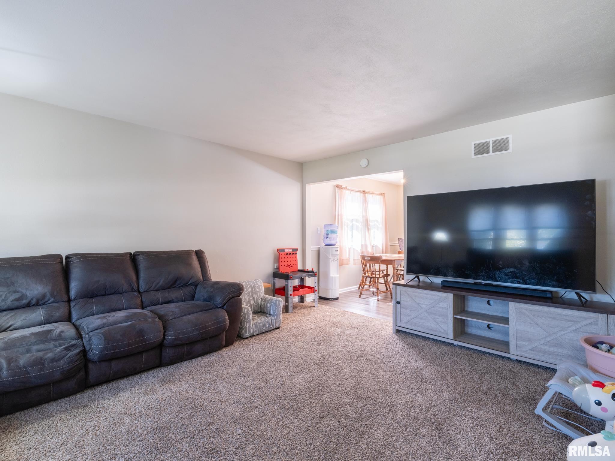 6923 North Saint Marys Road Peoria, IL 61614 - Photo 19 of 66