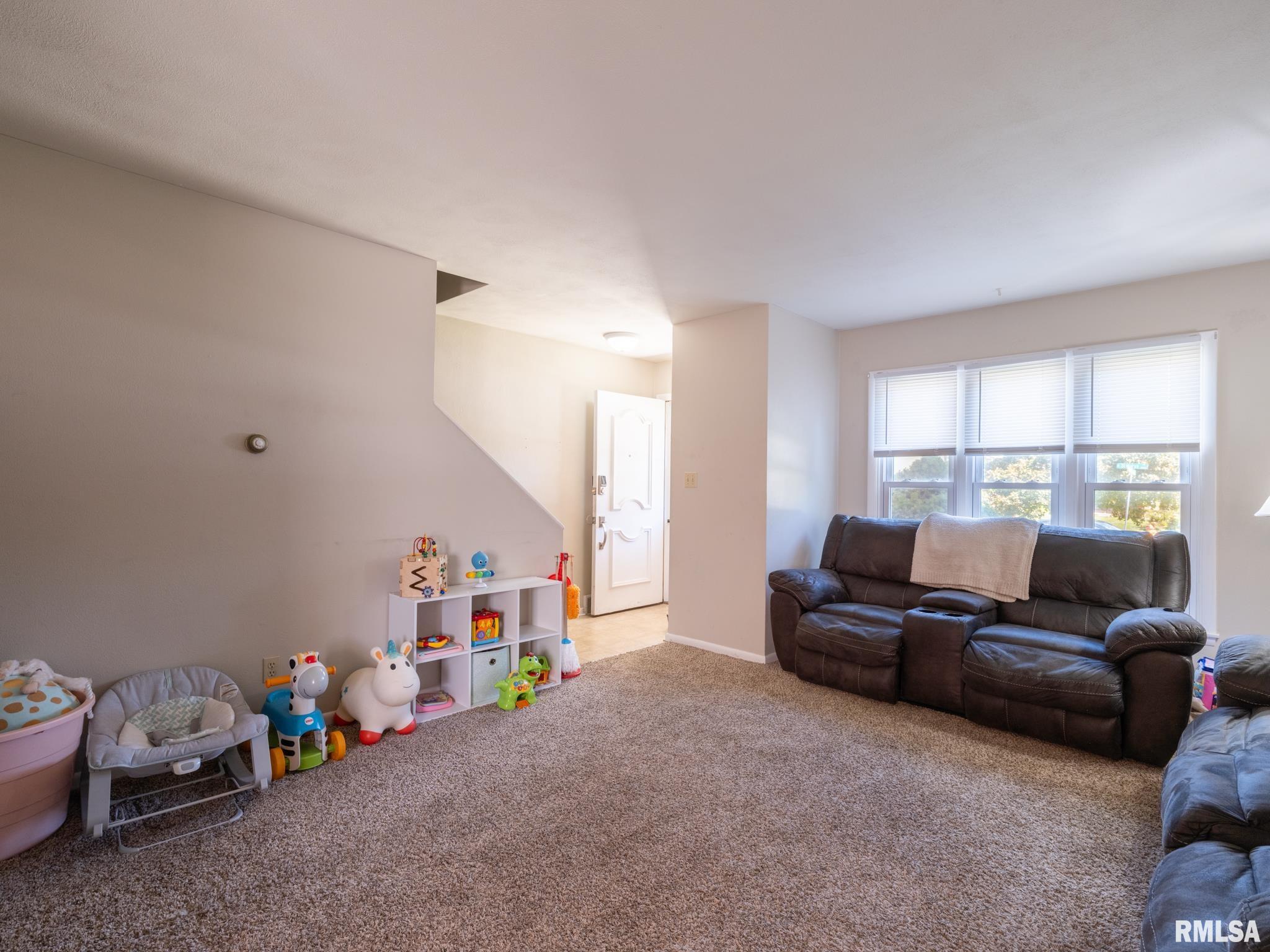 6923 North Saint Marys Road Peoria, IL 61614 - Photo 21 of 66