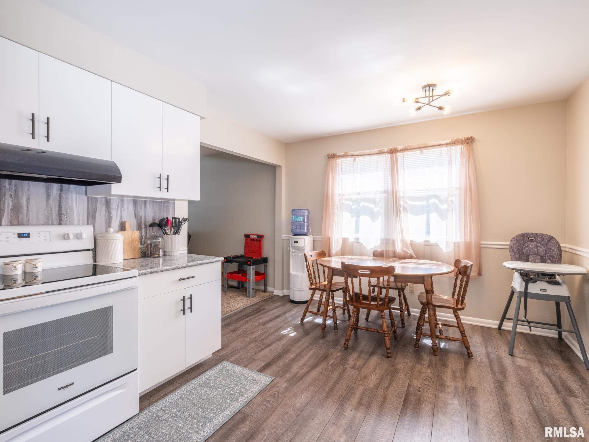 6923 North Saint Marys Road Peoria, IL 61614 - Photo 32 of 66