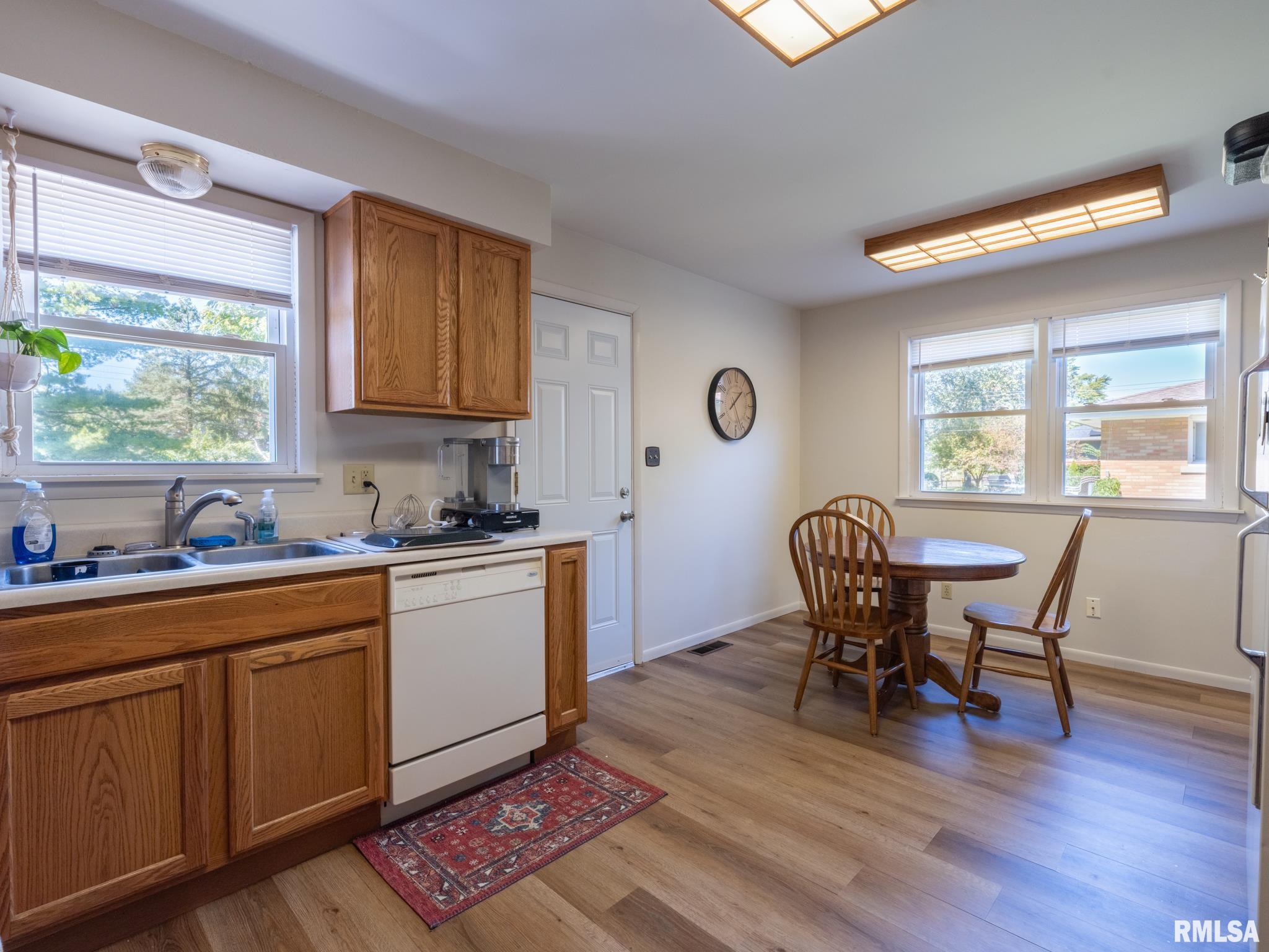 6923 North Saint Marys Road Peoria, IL 61614 - Photo 63 of 66