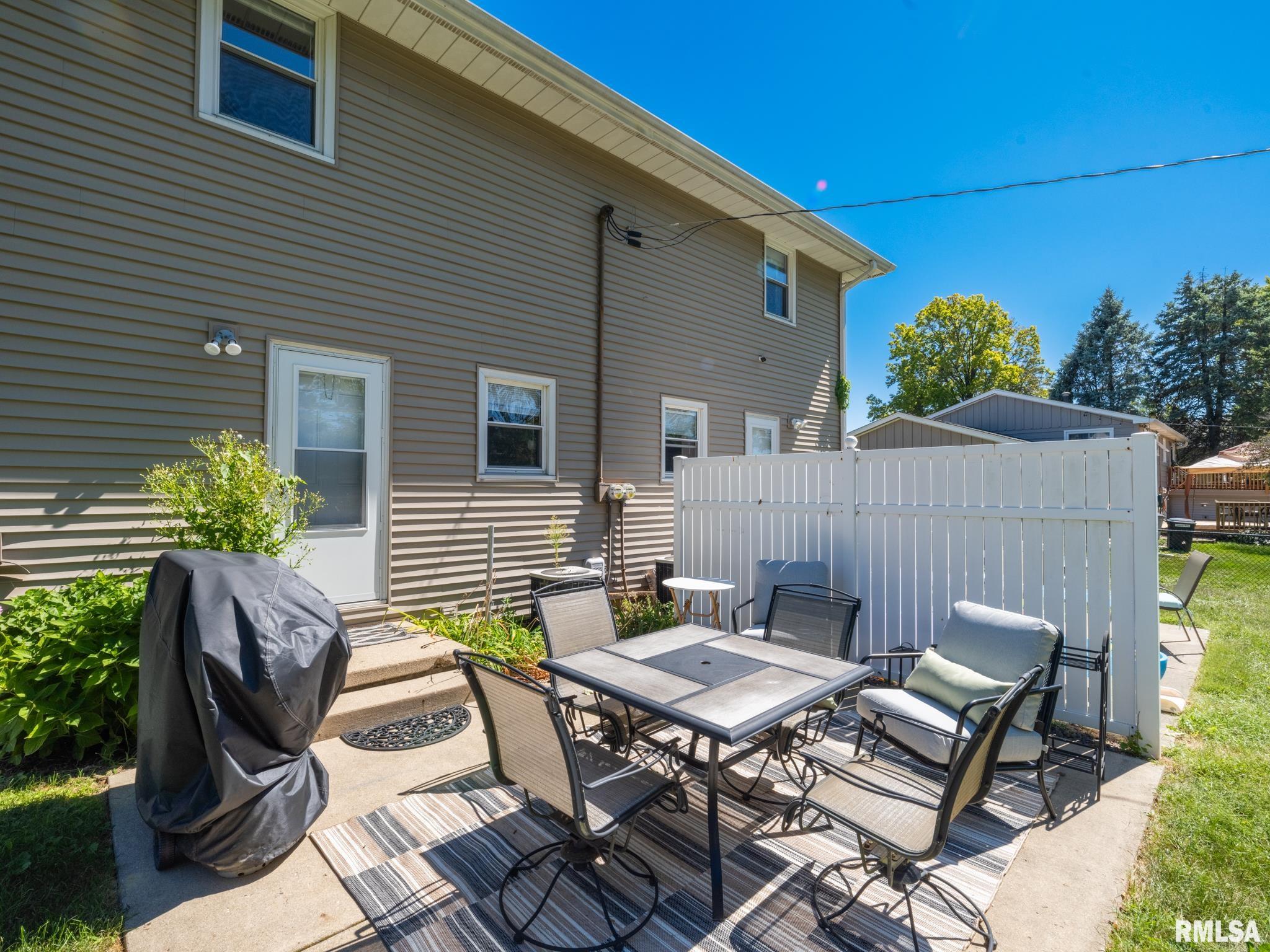 6923 North Saint Marys Road Peoria, IL 61614 - Photo 8 of 66