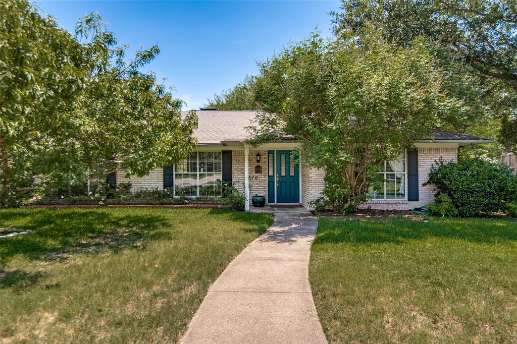 4372 Royal Ridge Drive Dallas, TX 75229 - Photo 3 of 25