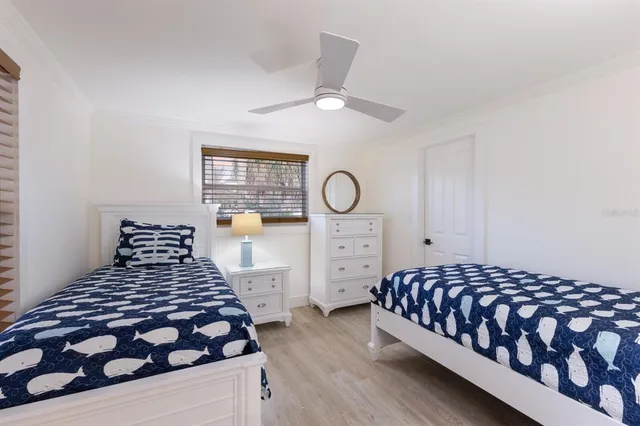 $3,950,000 | 212 Oak Avenue, Anna Maria, FL 34216