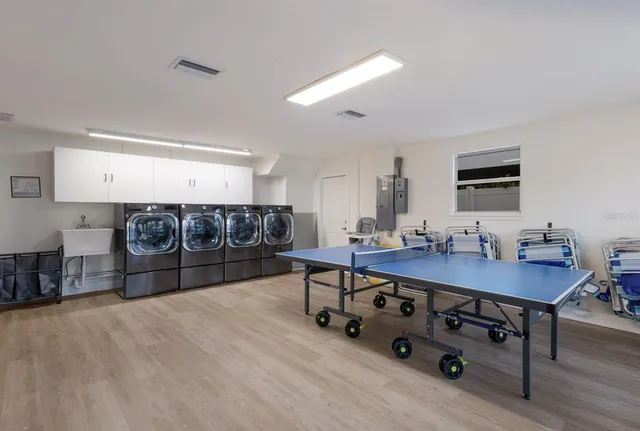 $3,950,000 | 212 Oak Avenue, Anna Maria, FL 34216