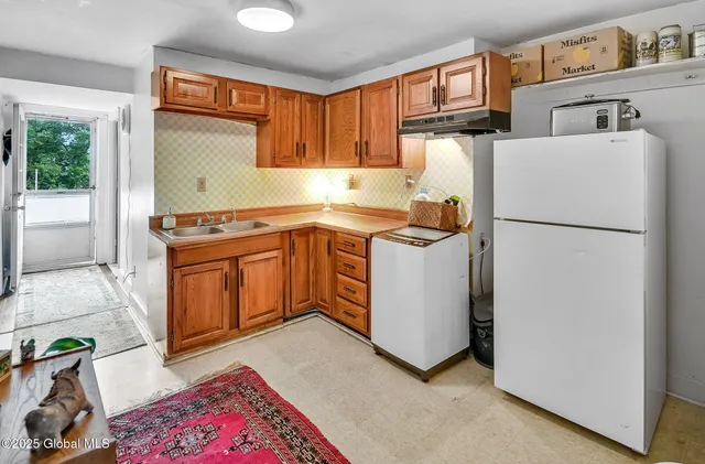 $197,000 | 15 Wilbur Street, Albany, NY 12202