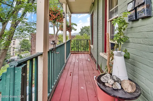 $197,000 | 15 Wilbur Street, Albany, NY 12202