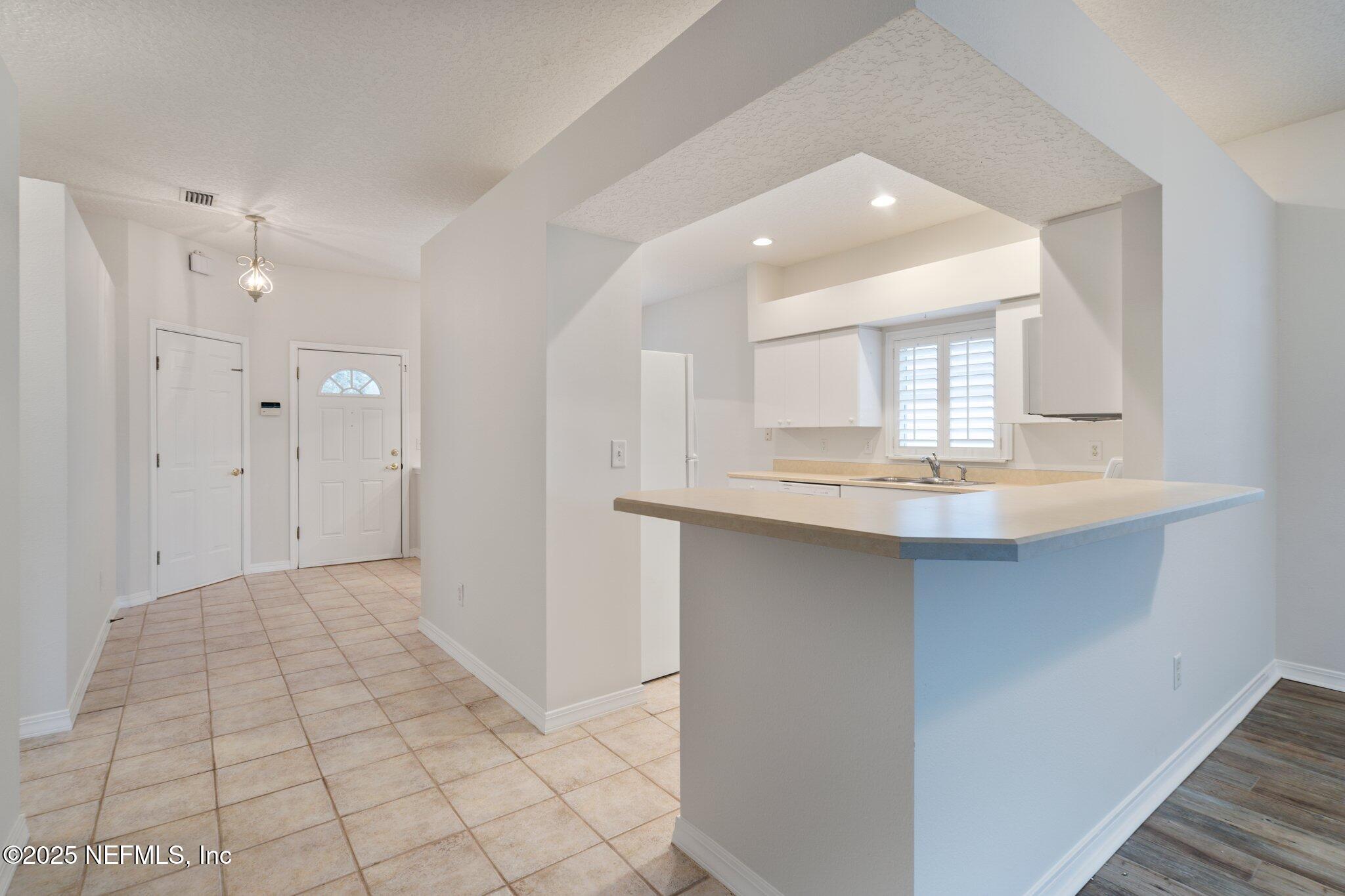 166 Lions Gate Drive St. Augustine, FL 32080 - Photo 3 of 39 39-web-or-mls-DSC02382