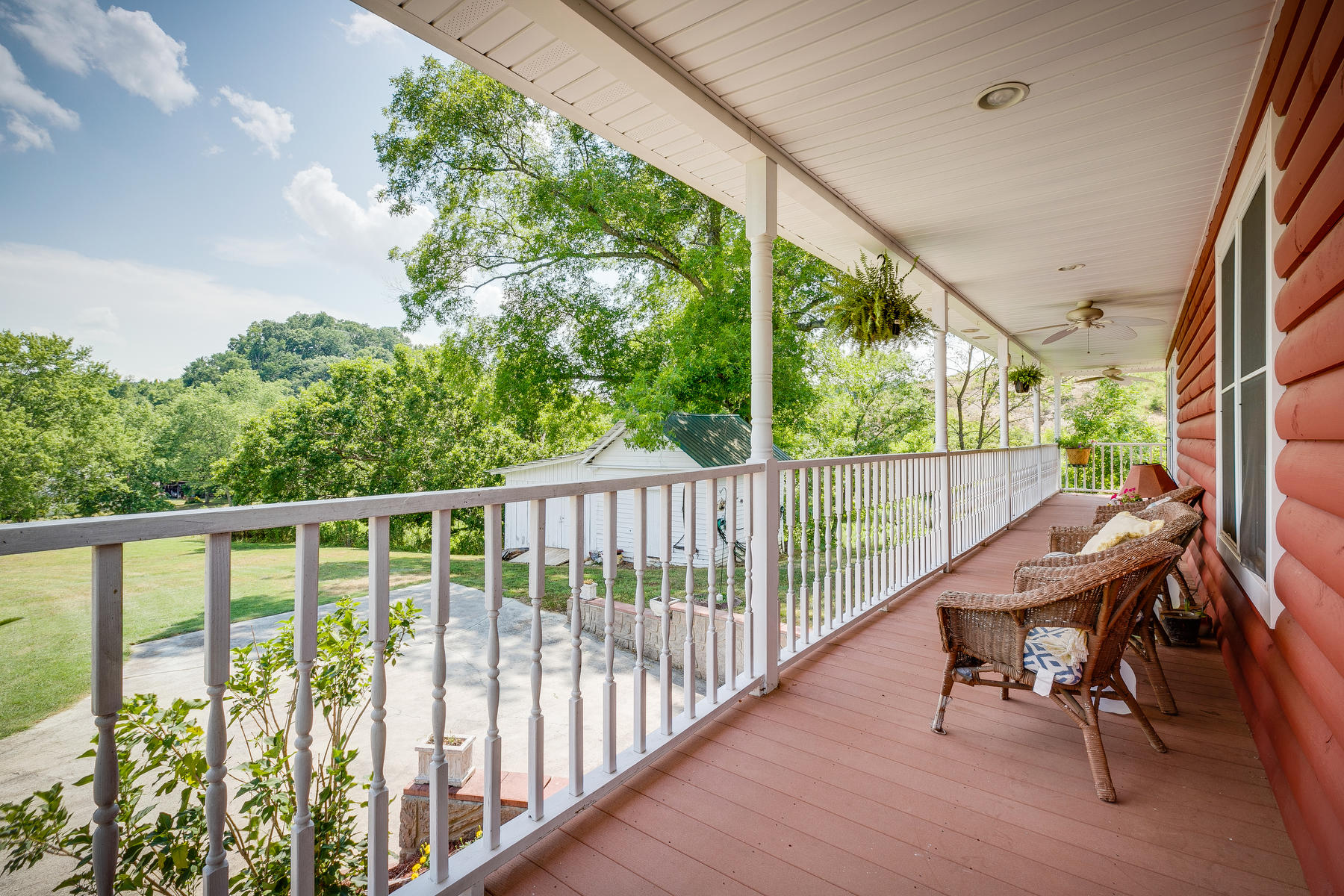335 Chimney Top Loop Fall Branch, TN 37656 - Photo 20 of 66 045 (3)