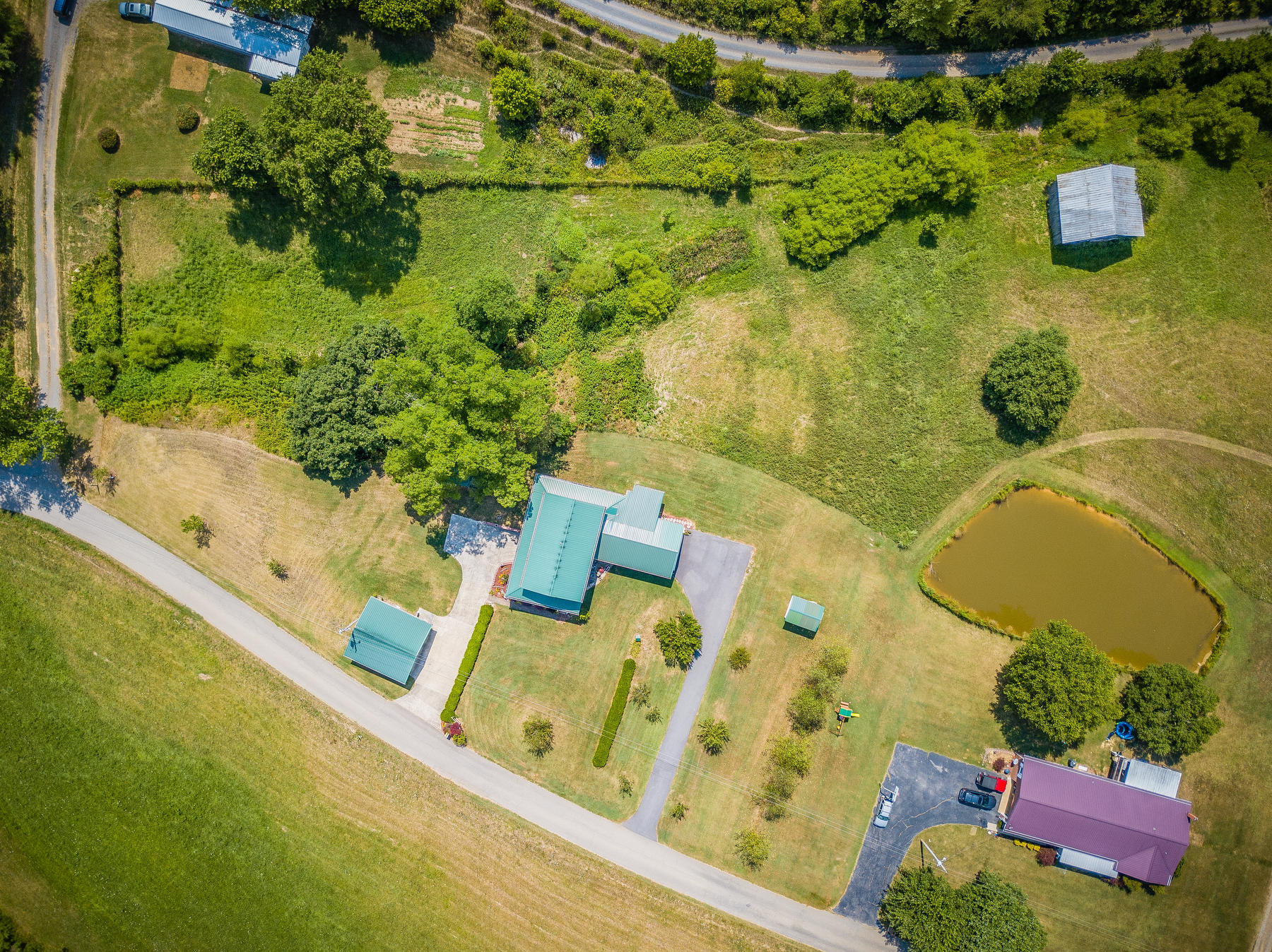 335 Chimney Top Loop Fall Branch, TN 37656 - Photo 64 of 66 111 (3)