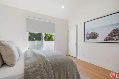 $1,199,000 | 3306 Aria Lane, Los Angeles, CA 90034
