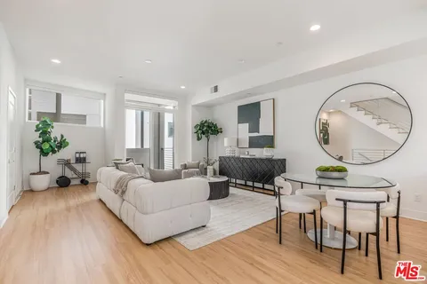 $1,199,000 | 3306 Aria Lane, Los Angeles, CA 90034