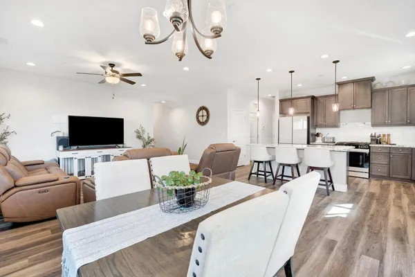 $445,000 | 1109 Wasatch Drive, Madera, CA 93638