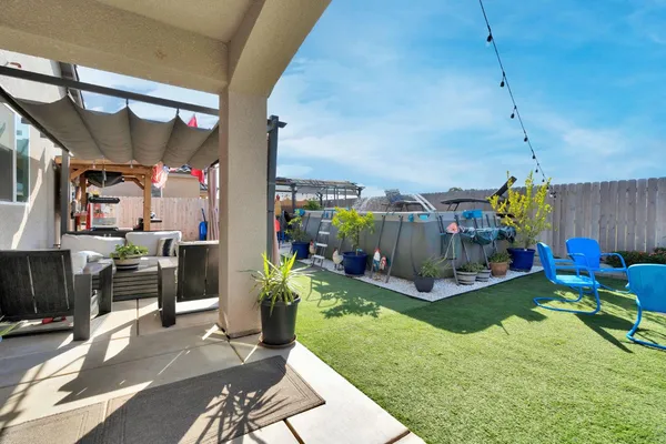 $445,000 | 1109 Wasatch Drive, Madera, CA 93638