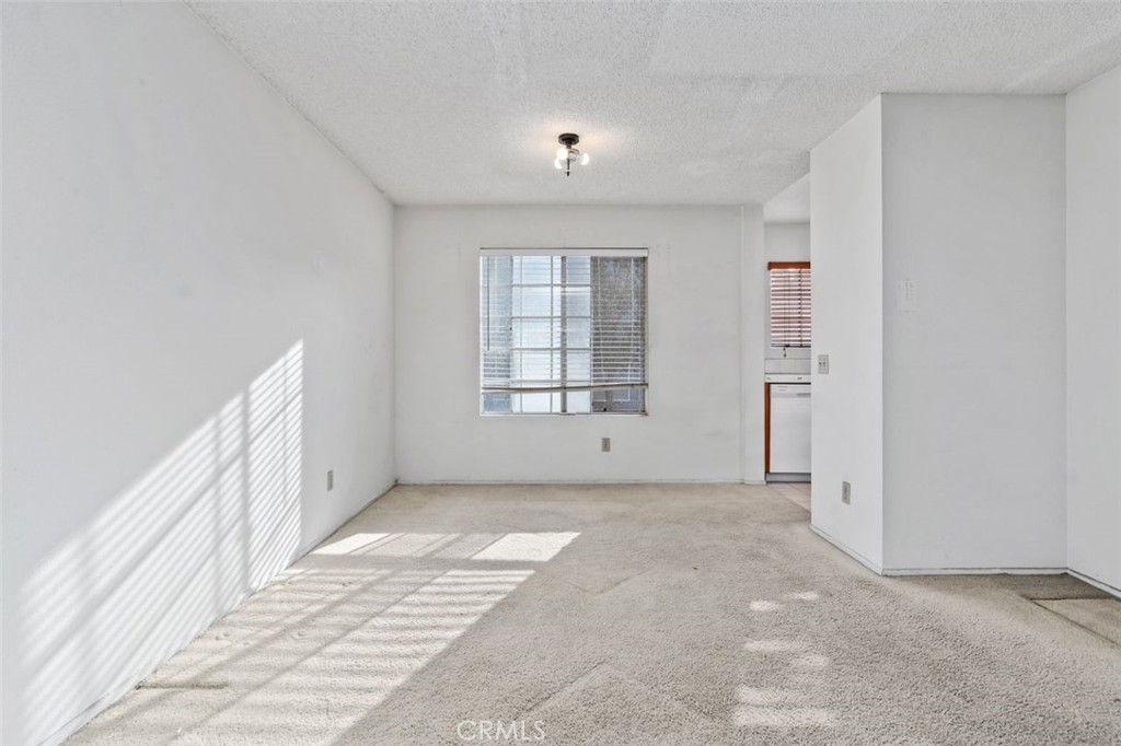 2800 Plaza Del Amo, Unit 375 Torrance, CA 90503 - Photo 11 of 24 a view of an empty room with a window