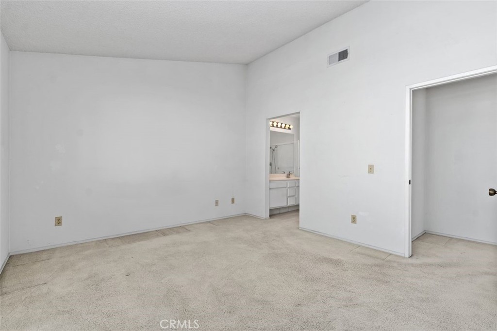 2800 Plaza Del Amo, Unit 375 Torrance, CA 90503 - Photo 13 of 24 an empty room with an entryway
