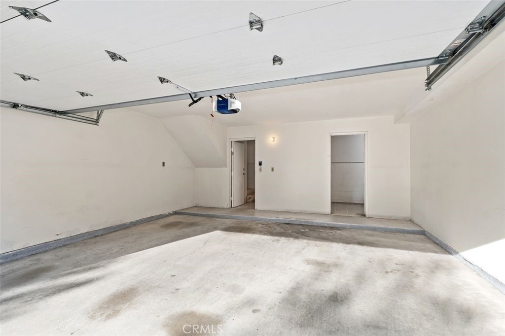 2800 Plaza Del Amo, Unit 375 Torrance, CA 90503 - Photo 23 of 24 a view of an empty room