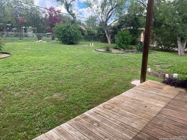 $1,600 | 101 Aribe Drive, Unit 1, San Antonio, TX 78216