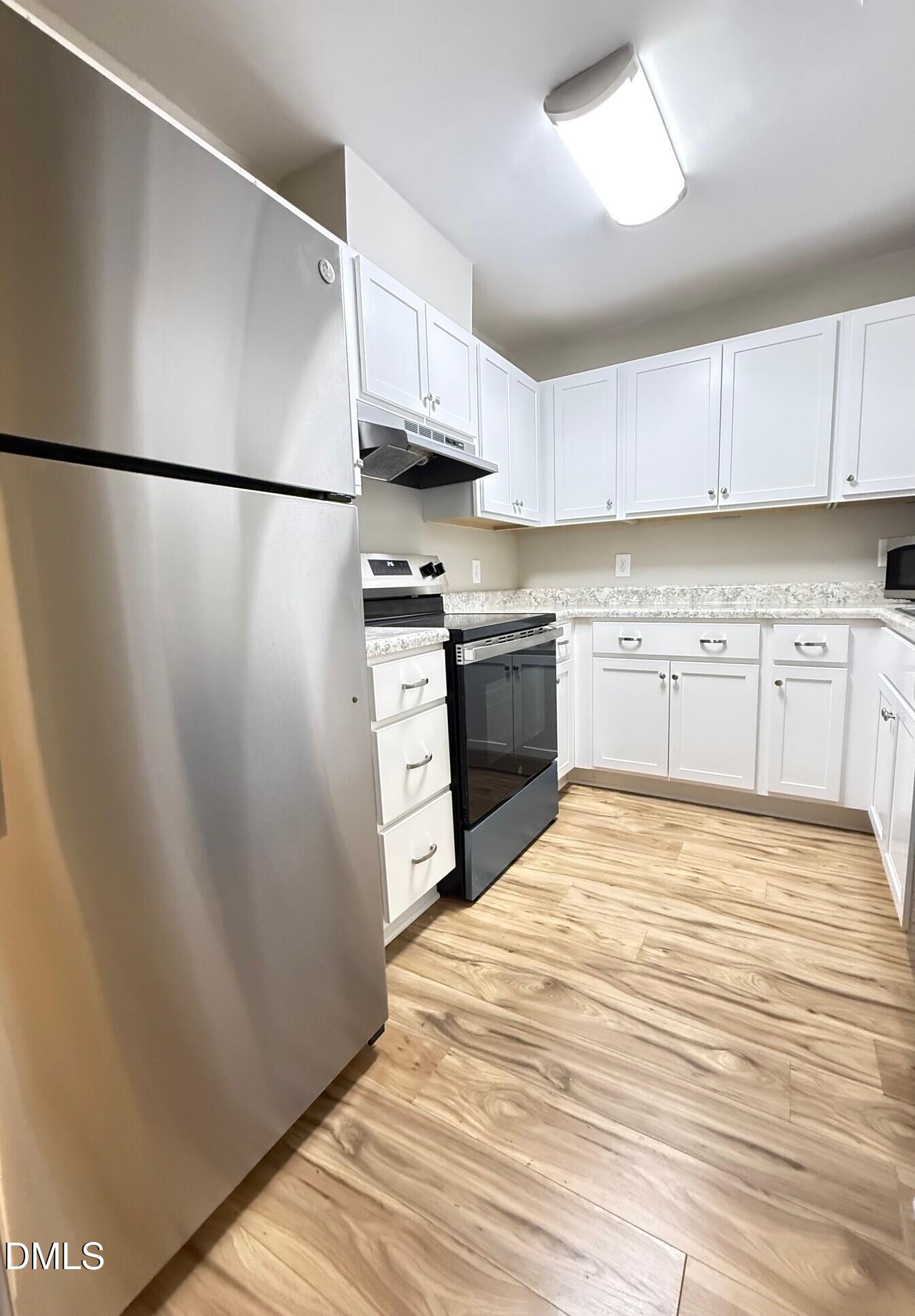 4120 Sedgewood Drive, Unit 106 Raleigh, NC 27612 - Photo 10 of 40 8