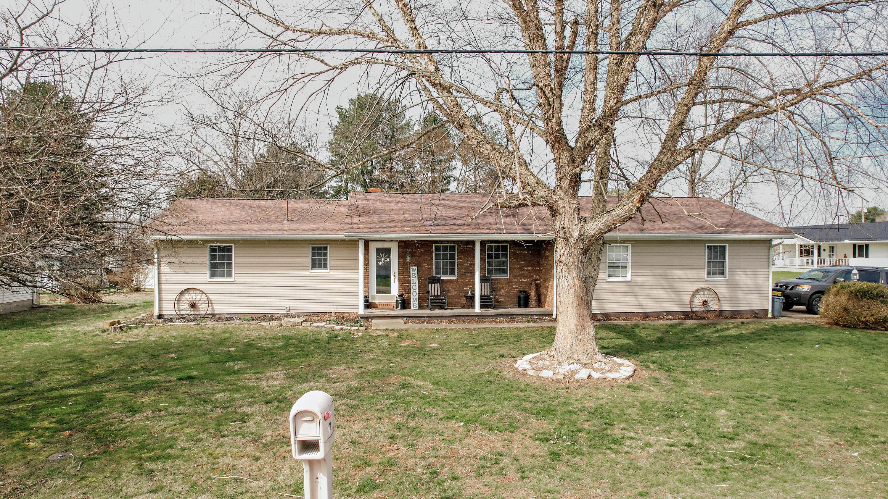 71 Sunset Road Londonderry, OH 45647 - Photo 2 of 46 002