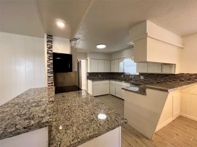 $380,000 | 602 Rosewood Drive, Shenandoah, TX 77381