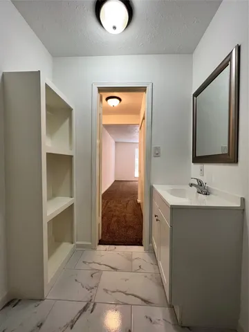 $380,000 | 602 Rosewood Drive, Shenandoah, TX 77381