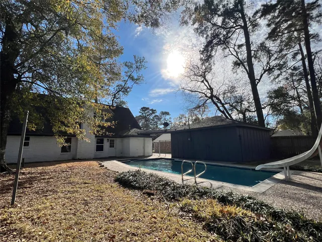 $390,000 | 602 Rosewood Drive, Shenandoah, TX 77381