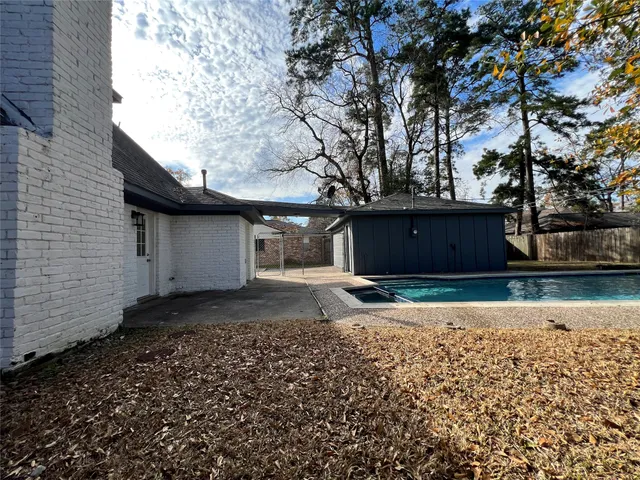 $390,000 | 602 Rosewood Drive, Shenandoah, TX 77381