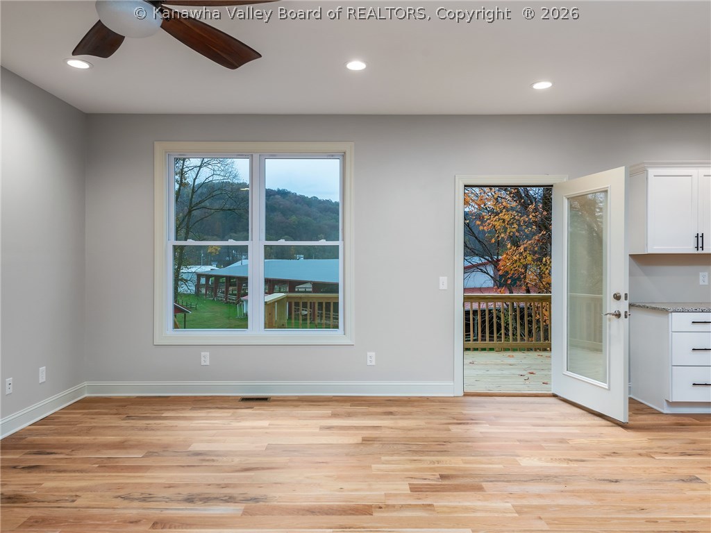 40 Residence Drive Winfield, WV 25213 - Photo 4 of 18 Gallery Image 4