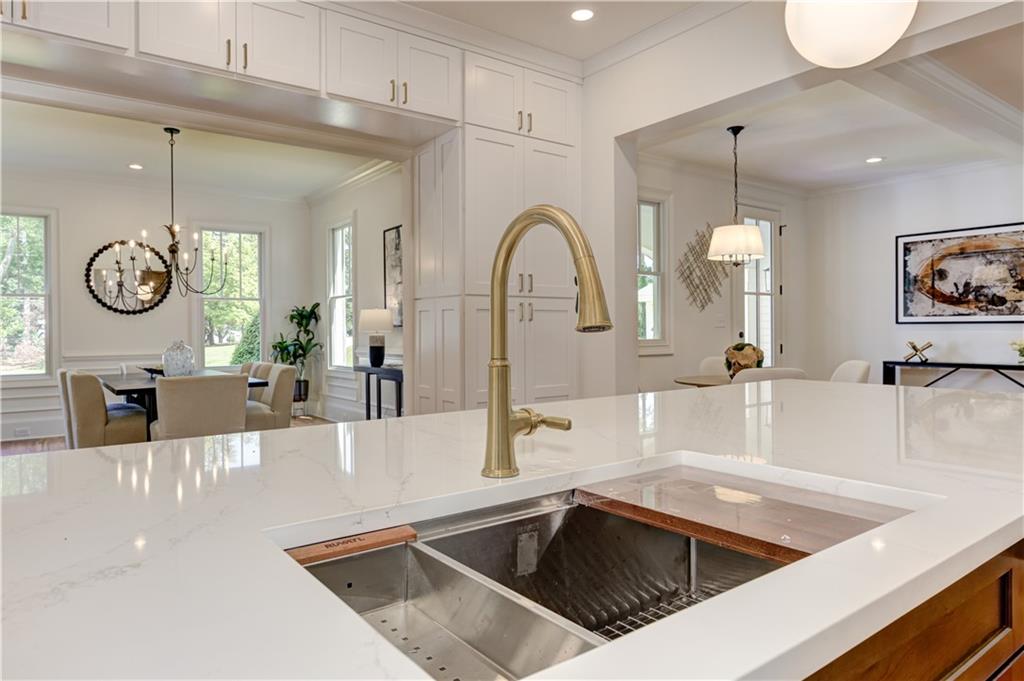 1811 Murdock Road Marietta, GA 30062 - Photo 18 of 75