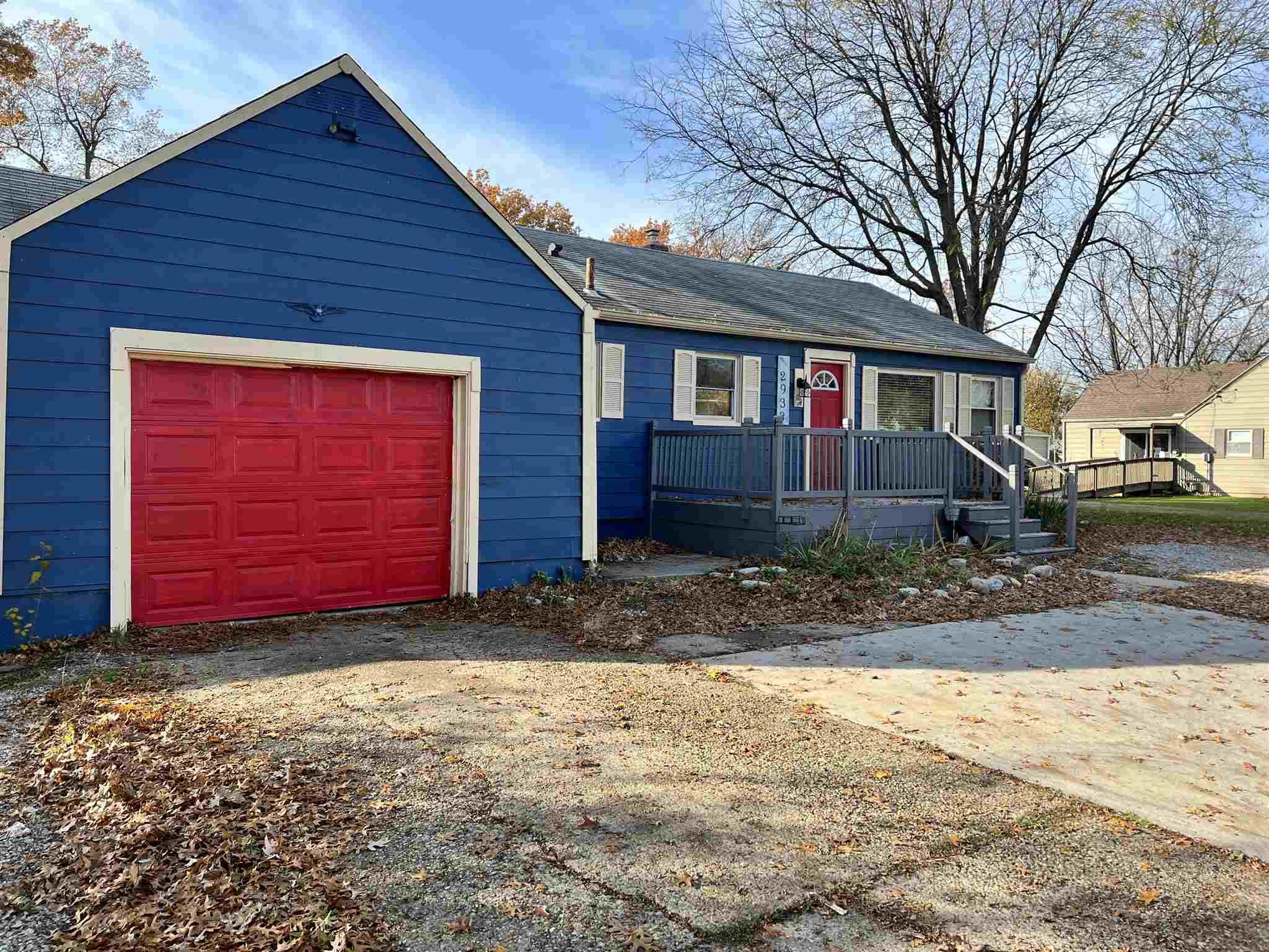 2933 Hobson Road Fort Wayne, IN 46805 - Photo 3 of 23