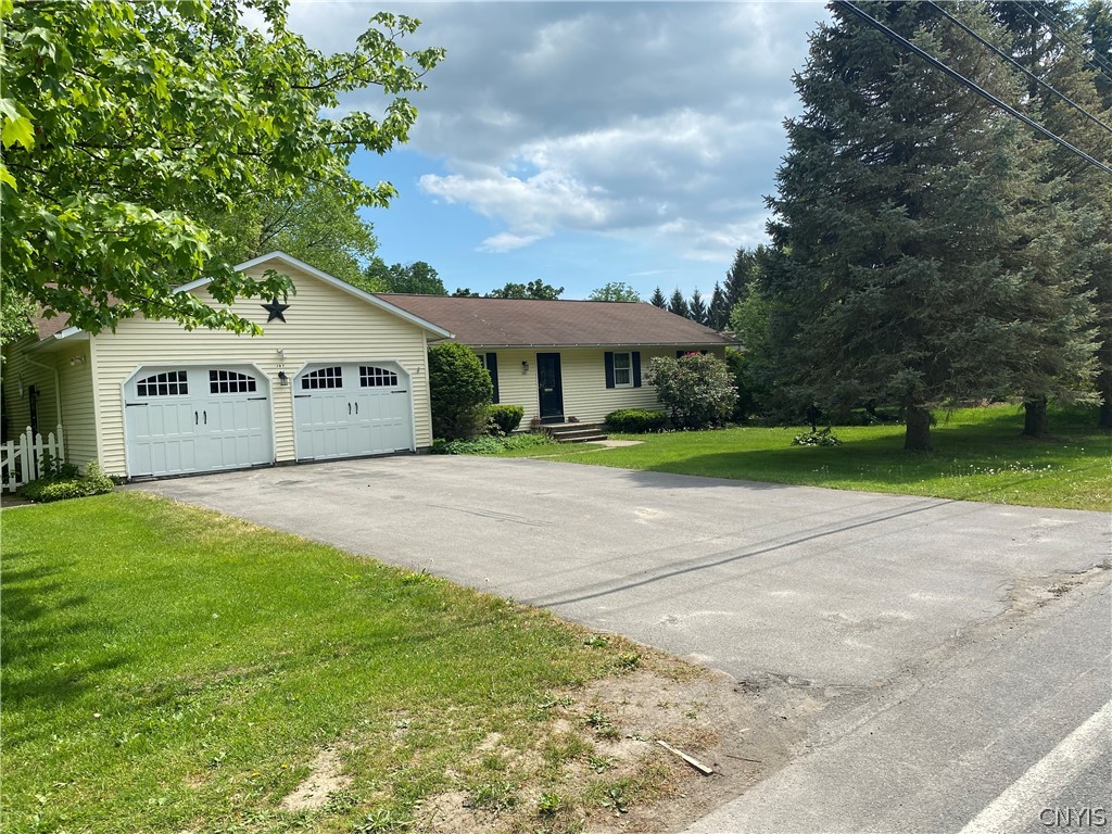 147 Paris Road New Hartford, NY 13413 - Photo 1 of 1 Gallery Image 1