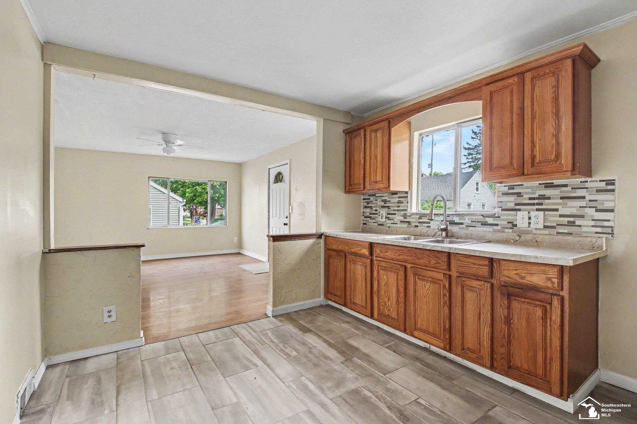 10909 Maple Street Temperance, MI 48182 - Photo 21 of 25