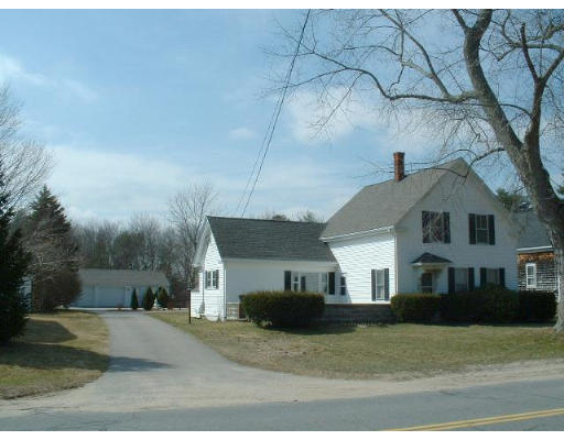 379 County Road Rochester, MA 02576 - Photo 1 of 9