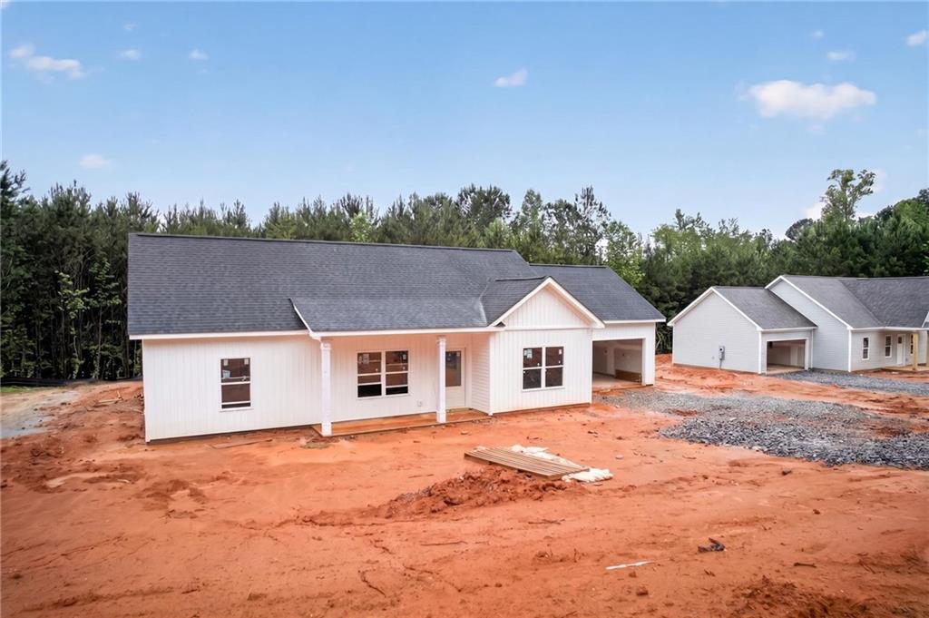 438 Perkins Road Douglasville, GA 30134 - Photo 3 of 28