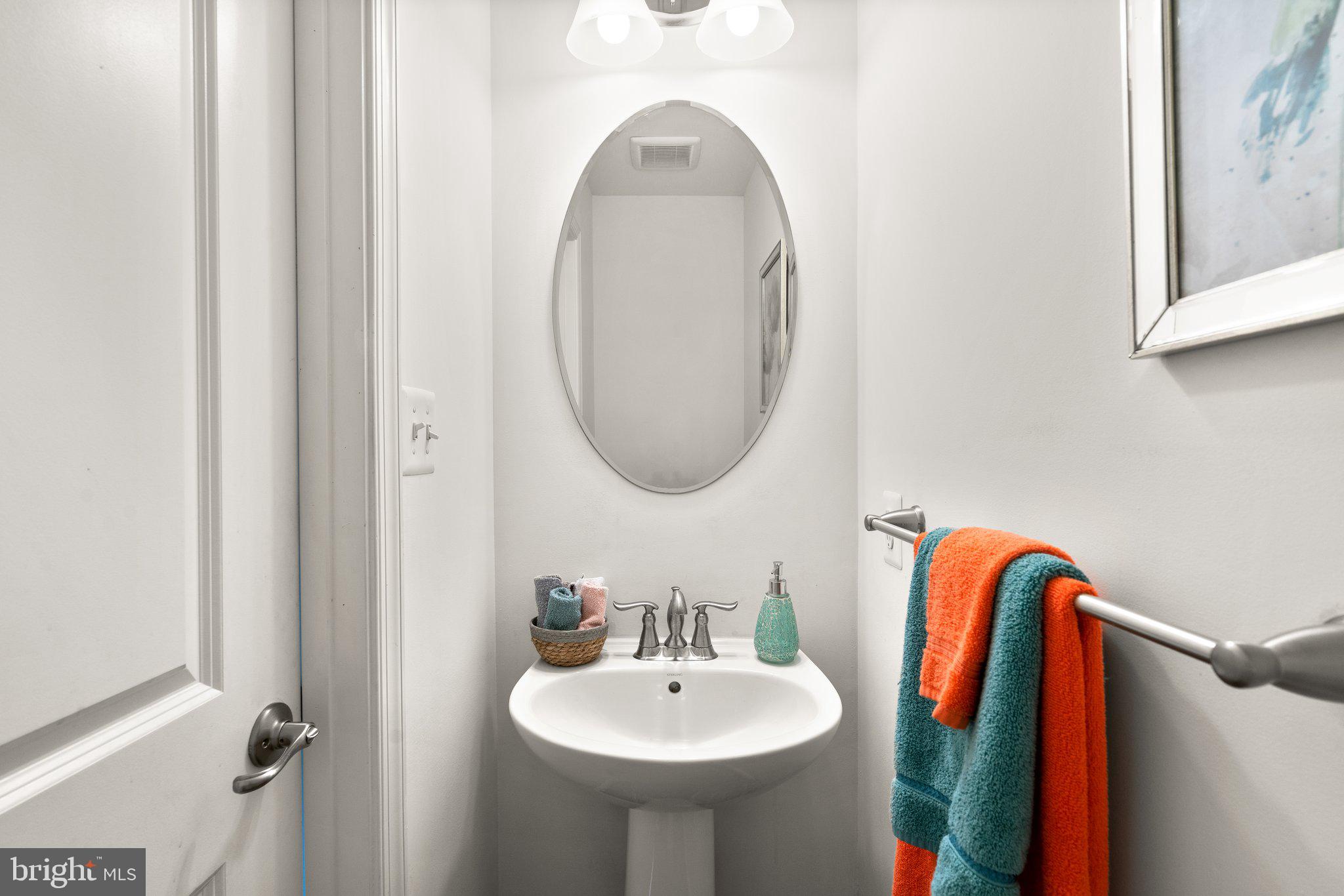 2736 Fredericksburg Road Hanover, MD 21076 - Photo 13 of 42 1/2 bath on second level
