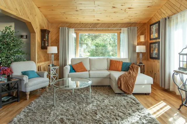 $649,900 | 48228 207th Avenue, McGregor, MN 55760