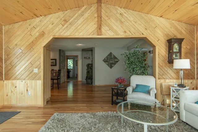 $649,900 | 48228 207th Avenue, McGregor, MN 55760