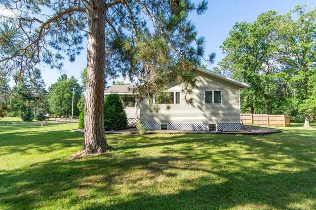 $649,900 | 48228 207th Avenue, McGregor, MN 55760