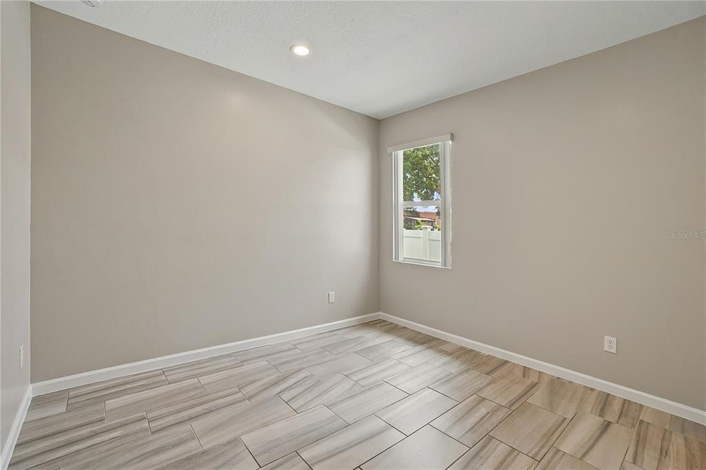 2736 West Spruce Street Tampa, FL 33607 - Photo 12 of 17 Gallery Image 12