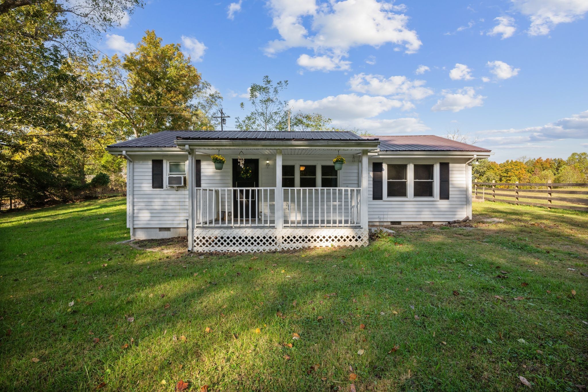 1155 Westfield Road Dickson, TN 37055 - Photo 2 of 28