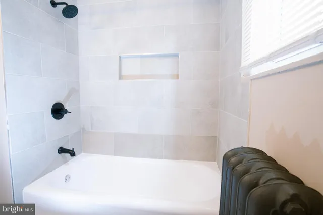 a bathroom with a tub