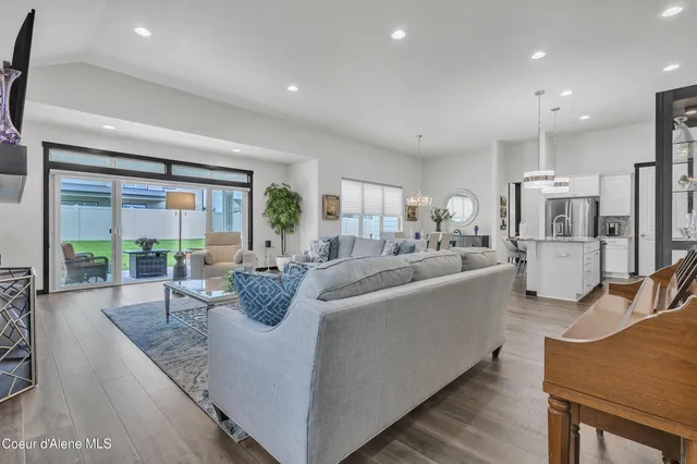 $785,000 | 6969 North Freestyle Drive, Coeur D'Alene, ID 83815