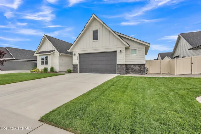 $785,000 | 6969 North Freestyle Drive, Coeur D'Alene, ID 83815