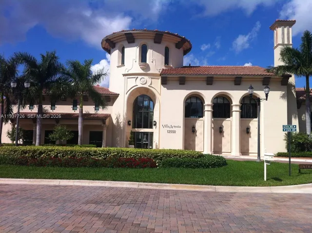 $350,000 | 3020 Northwest 125th Avenue, Unit 415, Sunrise, FL 33323