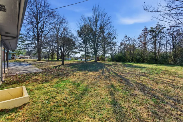 $394,900 | 302 Dow Drive, Shelbyville, TN 37160