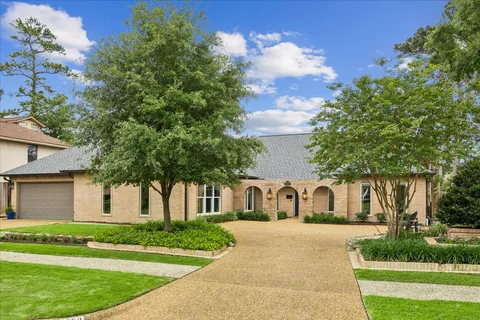$1,445,000 | 1059 Candlelight Lane, Houston, TX 77018