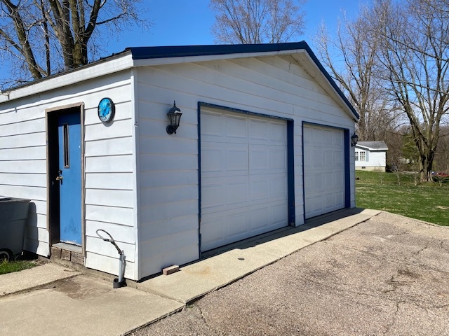 5933 Southwest Channel Road Warsaw, IN 46580 - Photo 17 of 36 Gallery Image 17