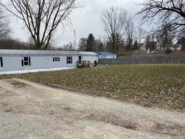 5933 Southwest Channel Road Warsaw, IN 46580 - Photo 34 of 36 Gallery Image 34