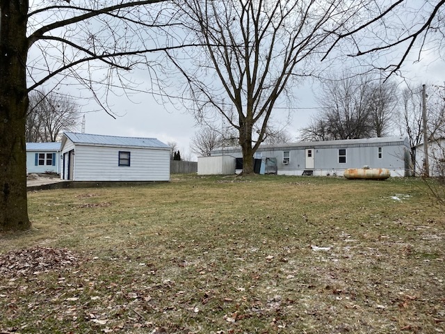 5933 Southwest Channel Road Warsaw, IN 46580 - Photo 35 of 36 Gallery Image 35